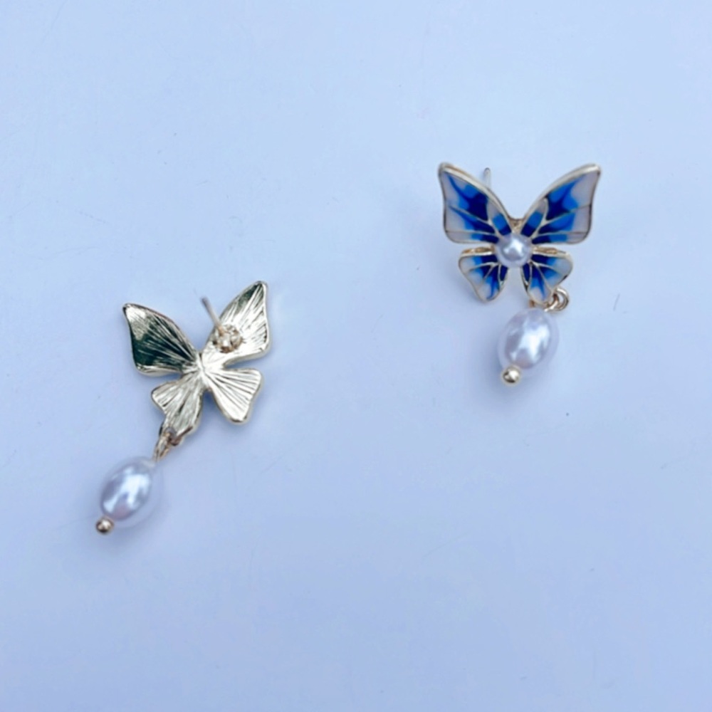 Butterfly dangle earrings A27 - Picture 3 of 4